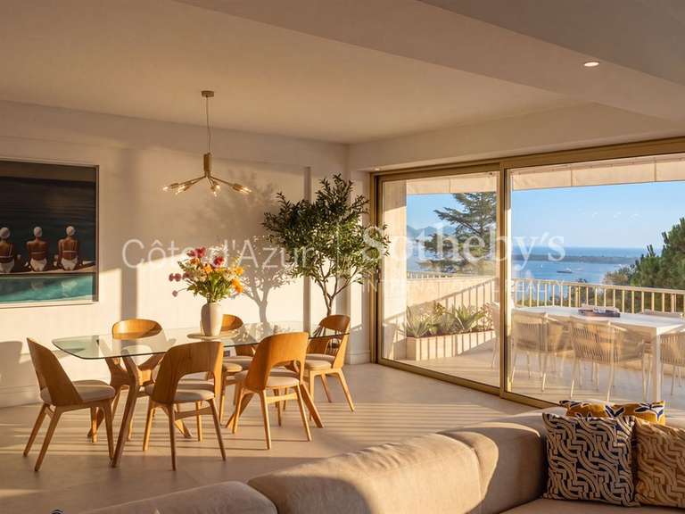Apartment with Sea view Cannes - 2 bedrooms - 122m²