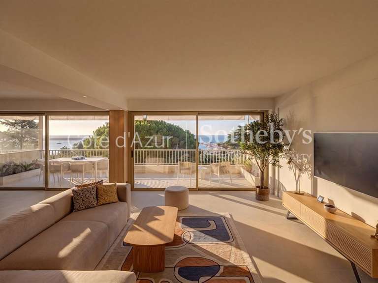 Apartment with Sea view Cannes - 2 bedrooms - 122m²