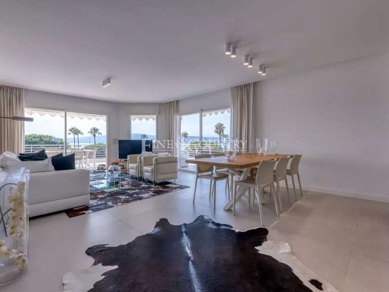 Appartement avec Vue sur mer Cannes - 3 chambres - 117m²