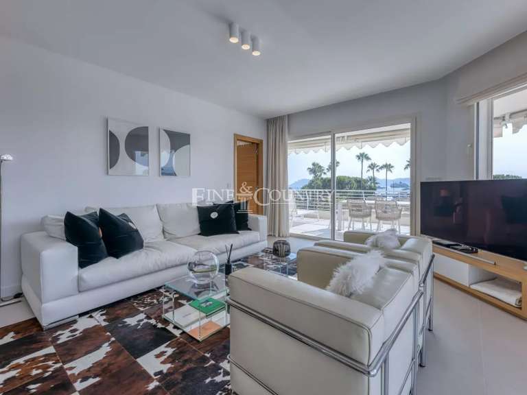 Appartement avec Vue sur mer Cannes - 3 chambres - 117m²