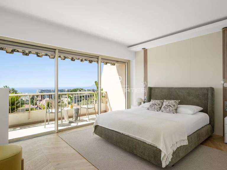 Apartment with Sea view Cannes - 4 bedrooms - 158m²