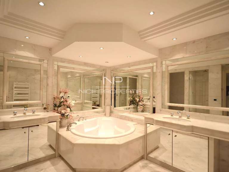 Appartement Cannes - 2 chambres - 107m²