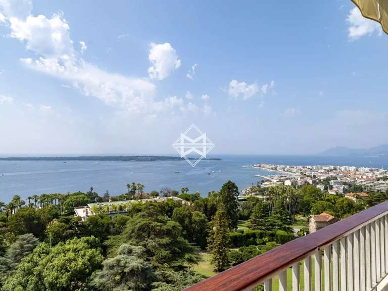 Appartement avec Vue sur mer Cannes - 3 chambres - 97m²