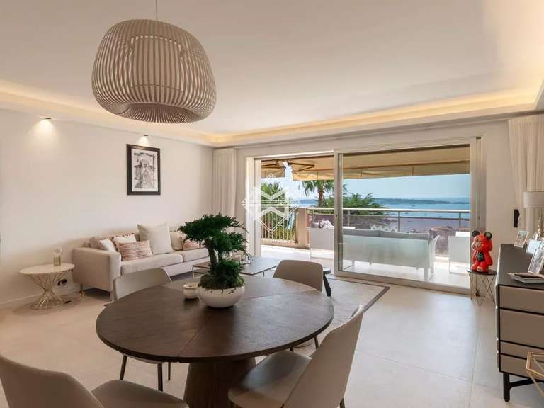 Appartement avec Vue sur mer Cannes - 3 chambres - 110m²