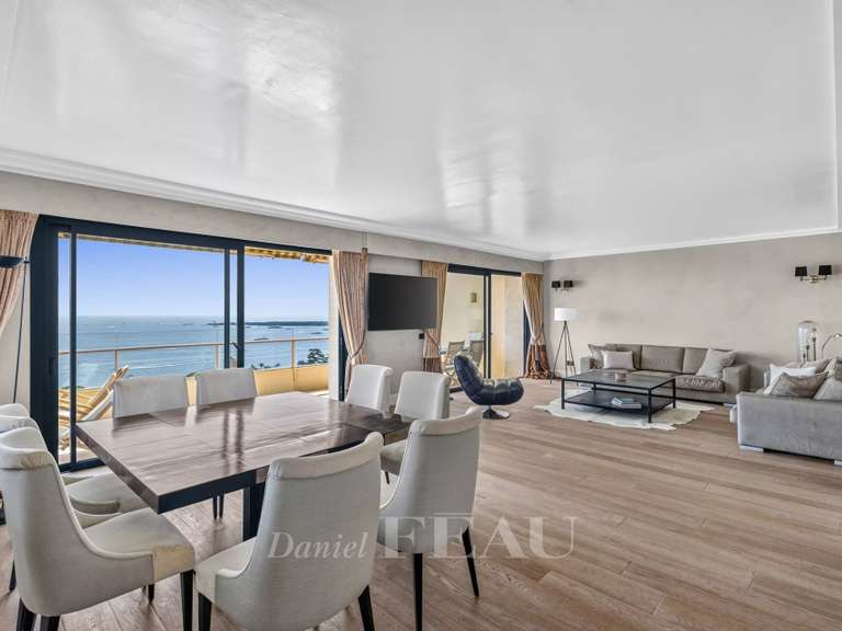 Appartement avec Vue sur mer Cannes - 3 chambres - 121m²