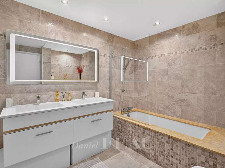 Appartement Cannes - 3 chambres - 111m²