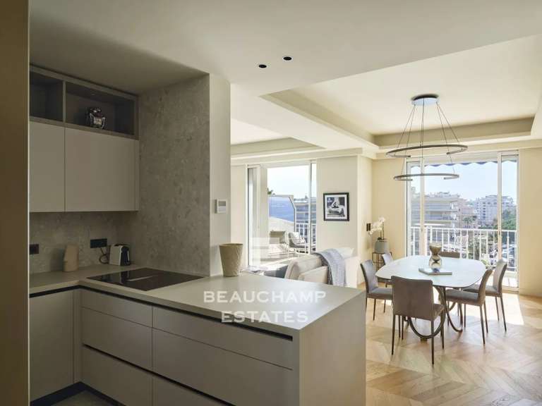 Appartement avec Vue sur mer Cannes - 3 chambres - 100m²