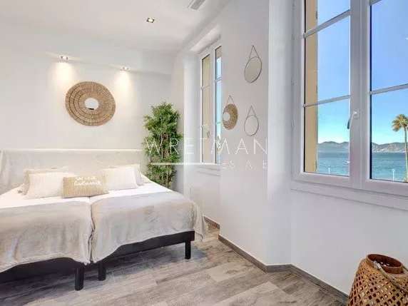 Apartment with Sea view Cannes - 4 bedrooms - 128m²