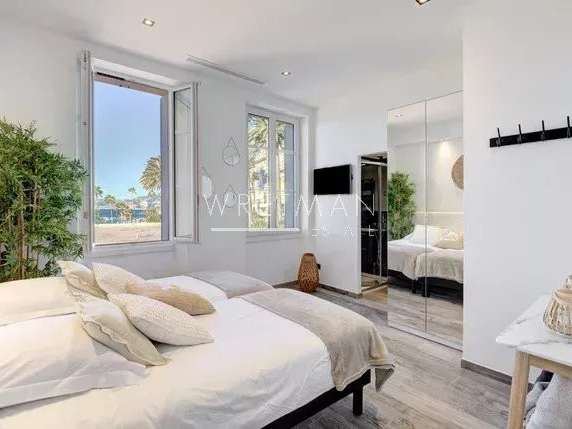 Apartment with Sea view Cannes - 4 bedrooms - 128m²