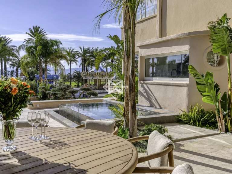 Apartment with Sea view Cannes - 5 bedrooms - 248m²