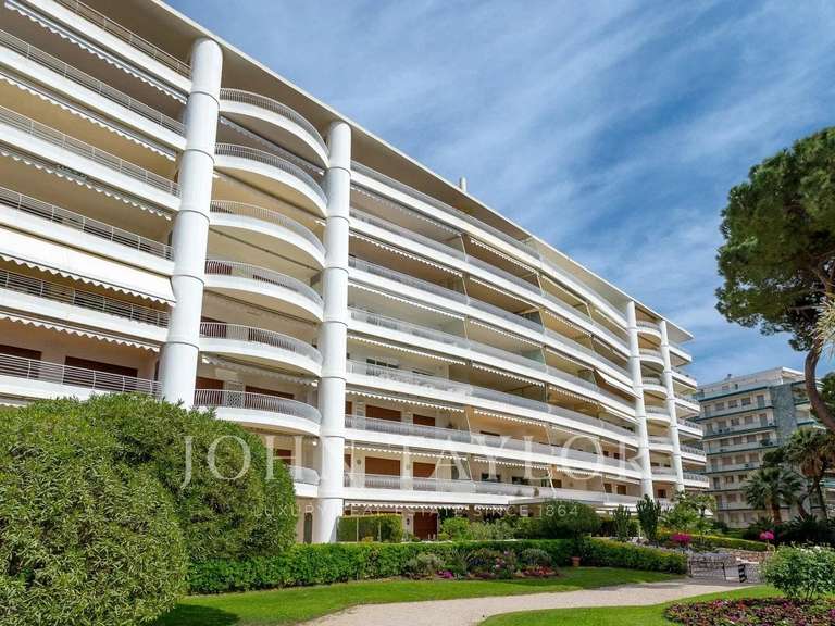 Appartement Cannes - 3 chambres - 118m²