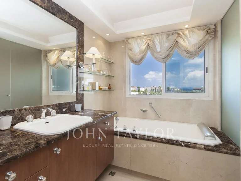 Appartement Cannes - 3 chambres - 118m²