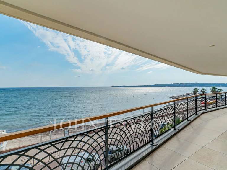Appartement Cannes - 3 chambres - 175m²