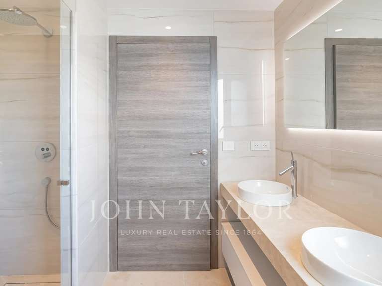 Appartement Cannes - 3 chambres - 175m²