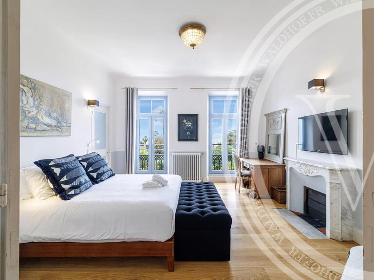 Hôtel particulier Cannes - 9 chambres - 550m²