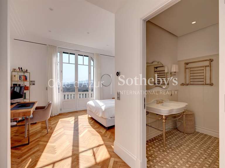 Hôtel particulier Cannes - 7 chambres - 450m²