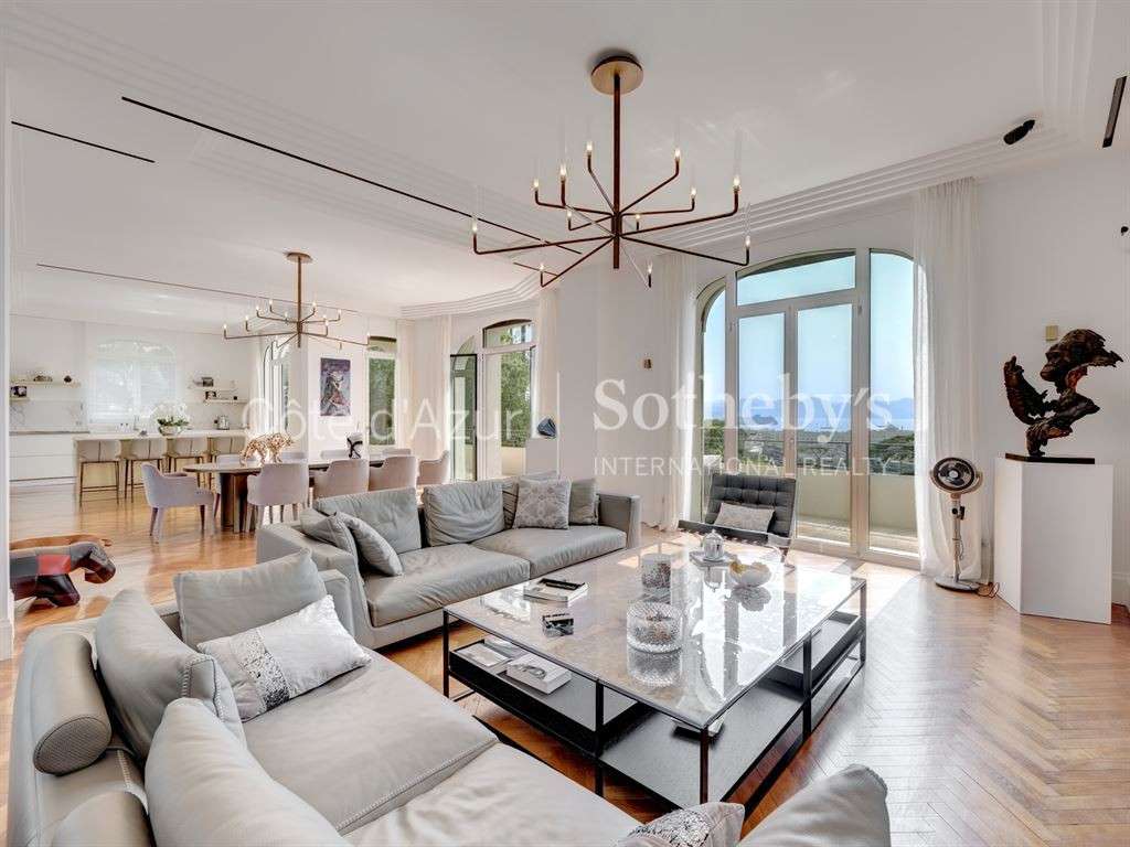 Mansion Cannes