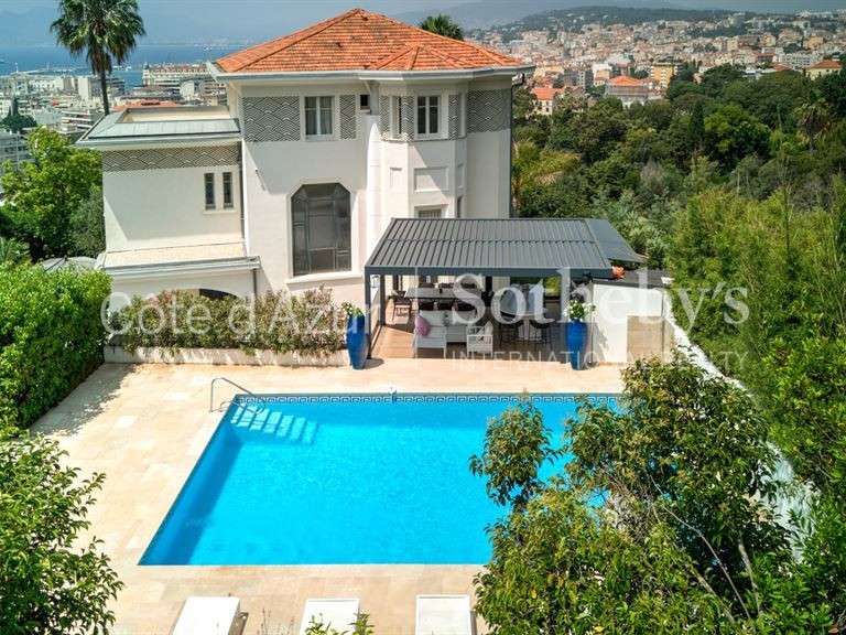 Hôtel particulier Cannes - 7 chambres - 450m²