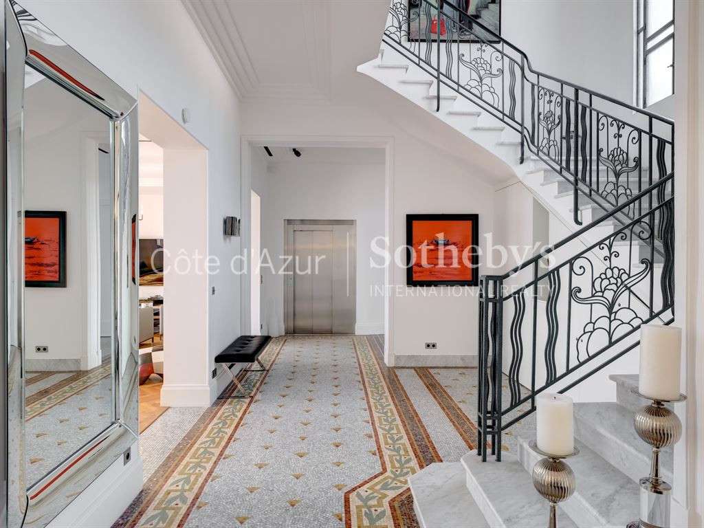 Mansion Cannes