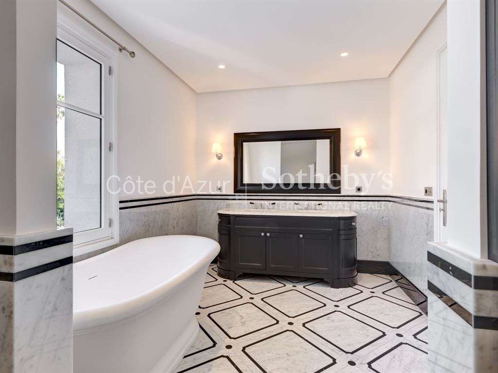 Mansion Cannes
