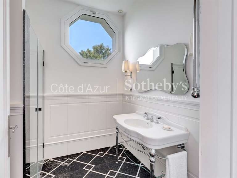 Hôtel particulier Cannes - 7 chambres - 450m²