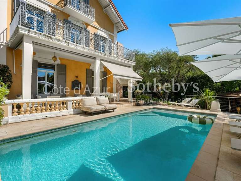 Hôtel particulier Cannes - 6 chambres - 227m²