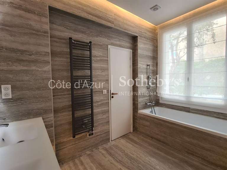 Maison Cannes - 4 chambres - 131m²