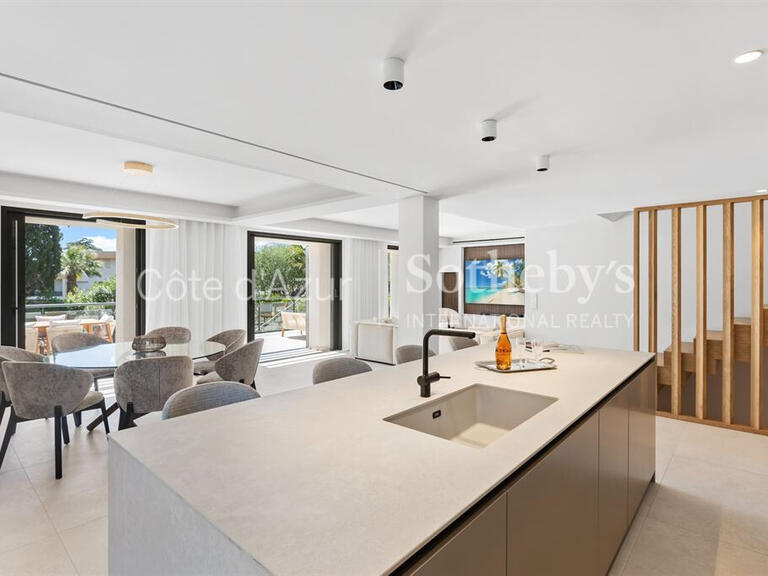 Maison Cannes - 4 chambres - 255m²