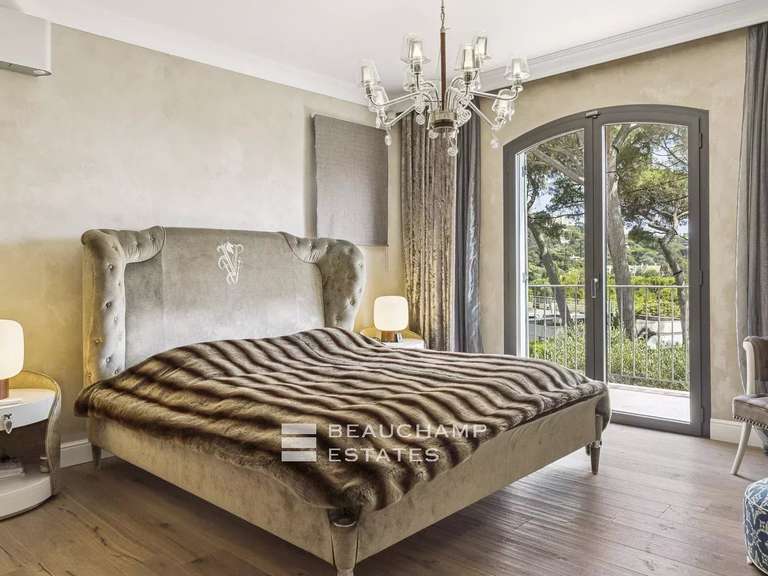 Maison Cannes - 6 chambres - 225m²