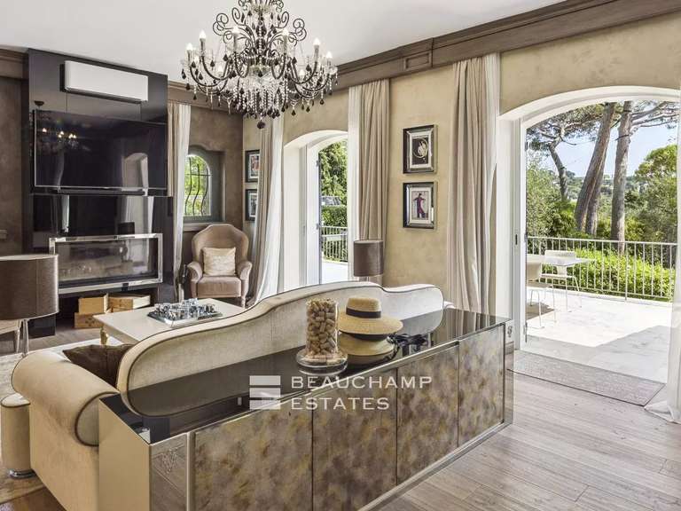 Maison Cannes - 6 chambres - 225m²