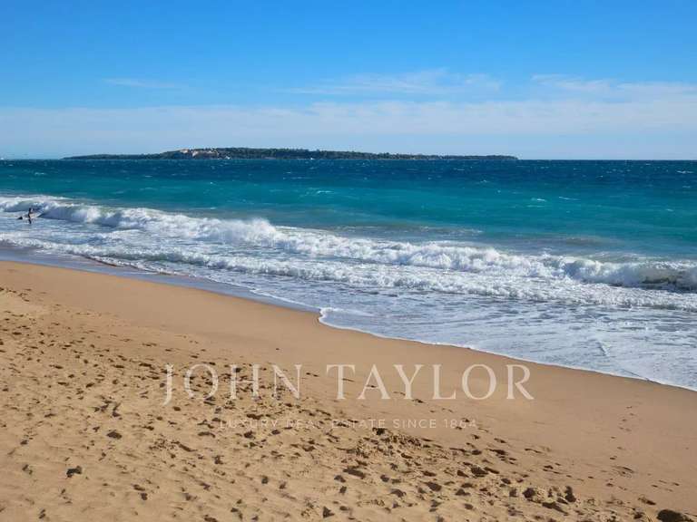 Maison Cannes - 3 chambres - 154m²