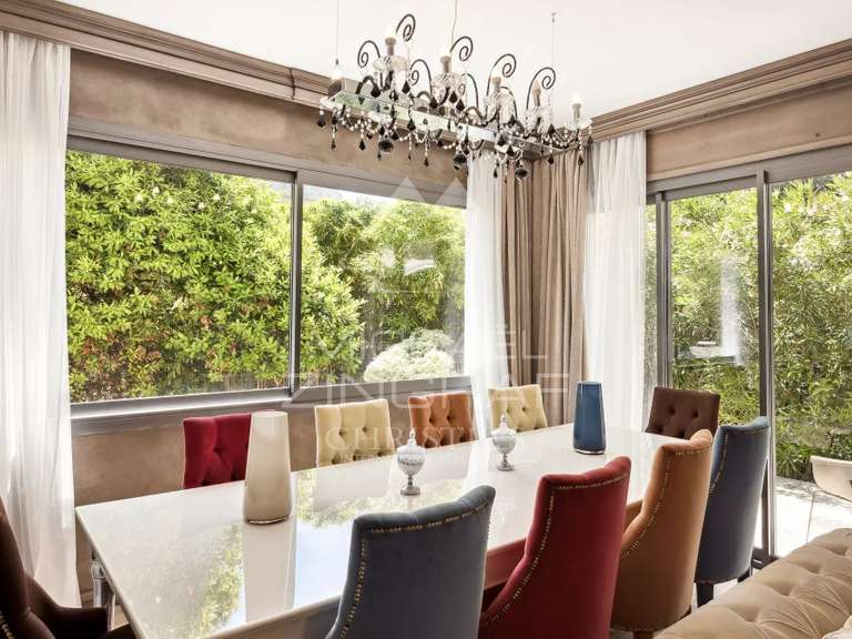 Maison Cannes - 5 chambres - 225m²