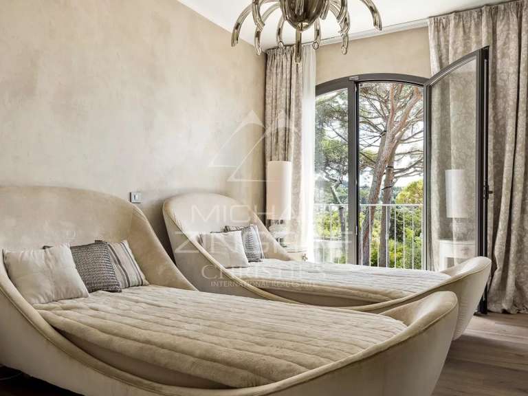 Maison Cannes - 5 chambres - 225m²