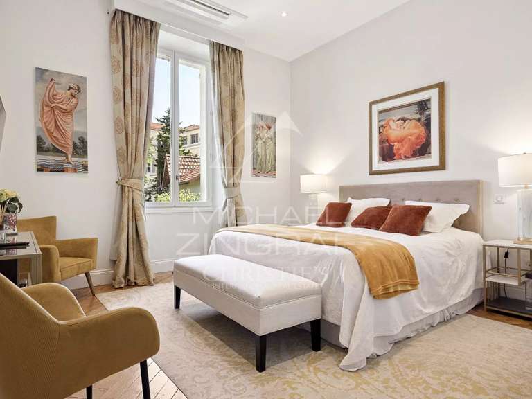 Maison Cannes - 10 chambres - 579m²