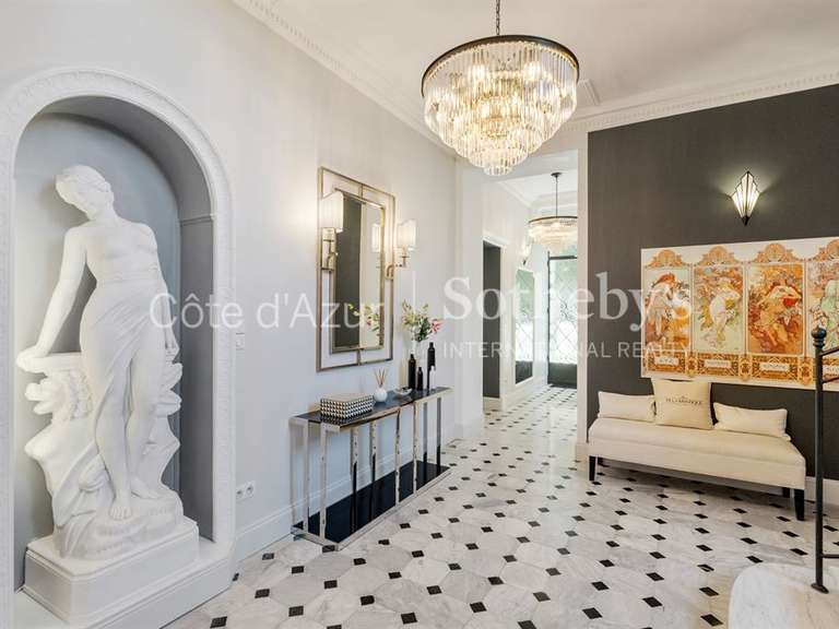 House Cannes - 10 bedrooms - 579m²