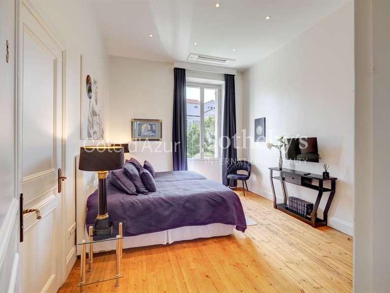 Maison Cannes - 10 chambres - 579m²