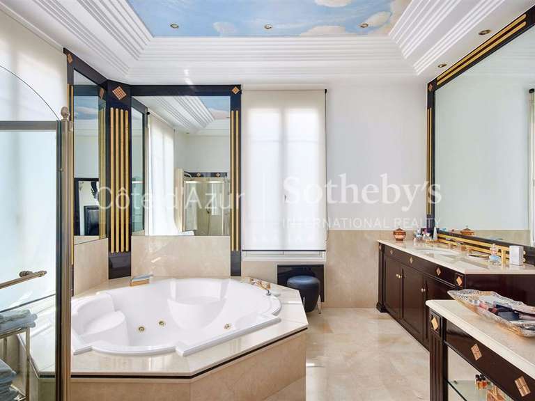 Maison Cannes - 6 chambres - 350m²