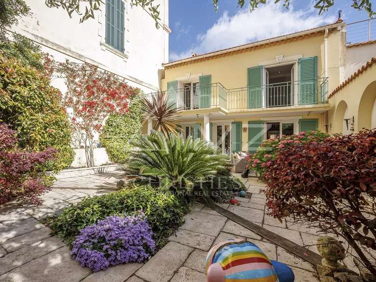 House Cannes - 5 bedrooms - 197m²