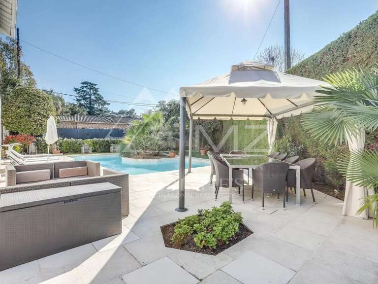 House Cannes - 6 bedrooms - 322m²