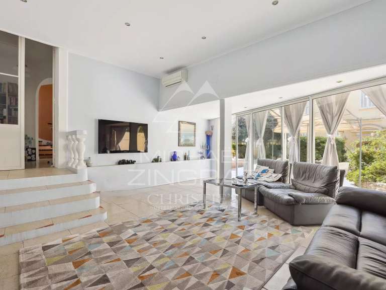 House Cannes - 6 bedrooms - 303m²