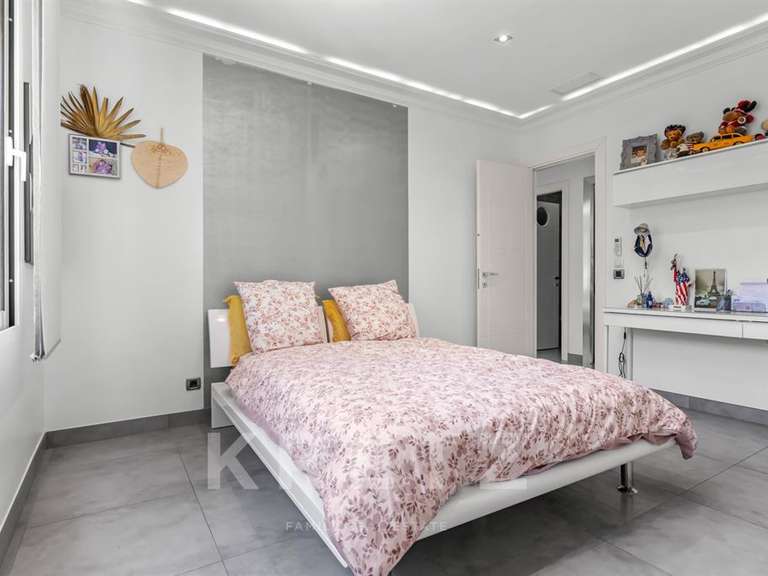 Maison Cannes - 5 chambres - 200m²