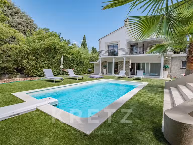 Maison Cannes - 5 chambres - 200m²