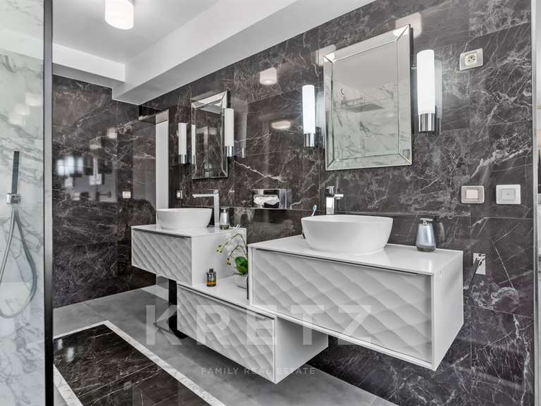 Maison Cannes - 5 chambres - 200m²
