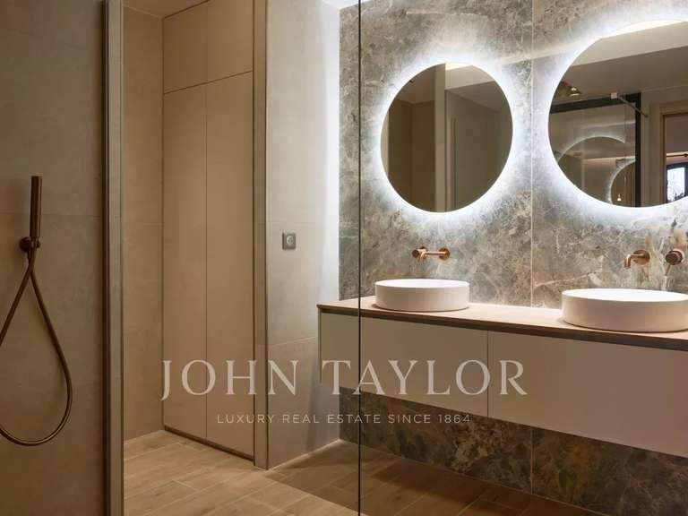 Maison Cannes - 5 chambres - 290m²