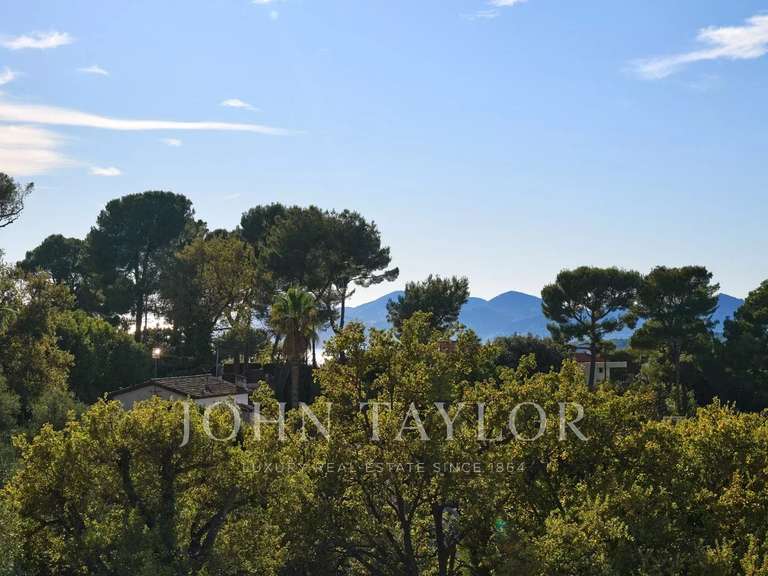 Maison Cannes - 5 chambres - 290m²