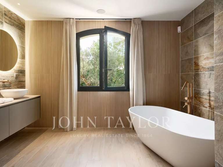 Maison Cannes - 5 chambres - 290m²