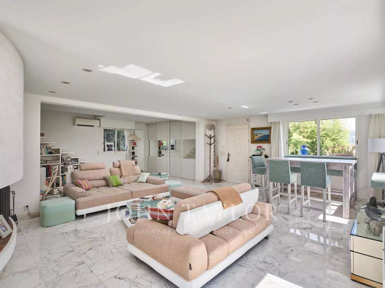 Maison Cannes - 5 chambres - 266m²