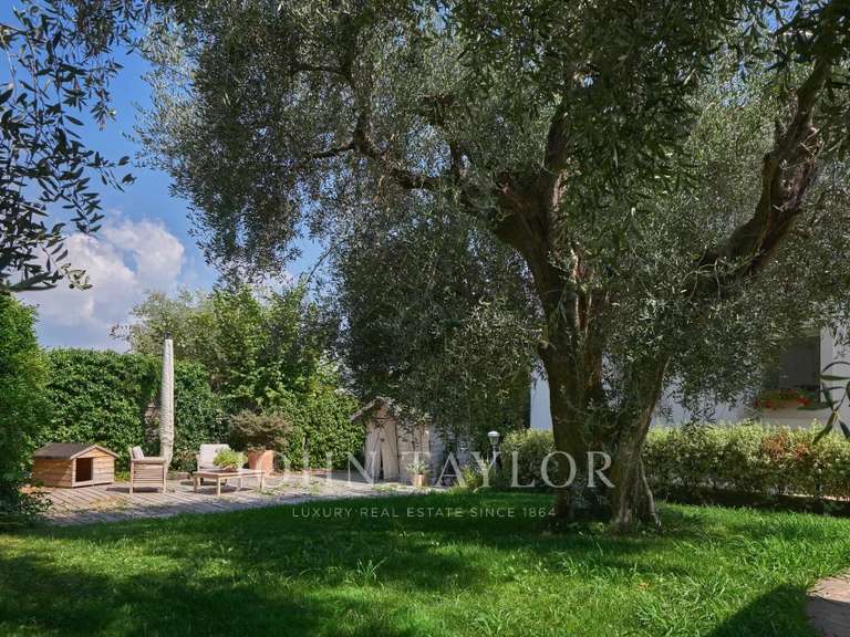 Maison Cannes - 5 chambres - 266m²