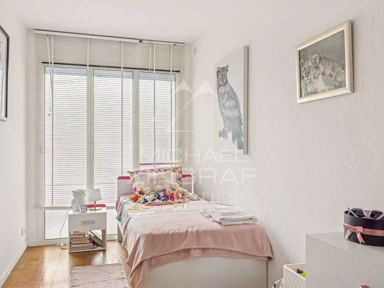 Maison Cannes - 4 chambres - 231m²