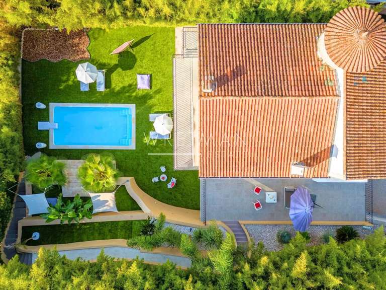 Maison Cannes - 5 chambres - 200m²